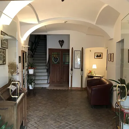 Valcanale Hotel *