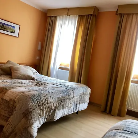 Szálloda Valcanale *