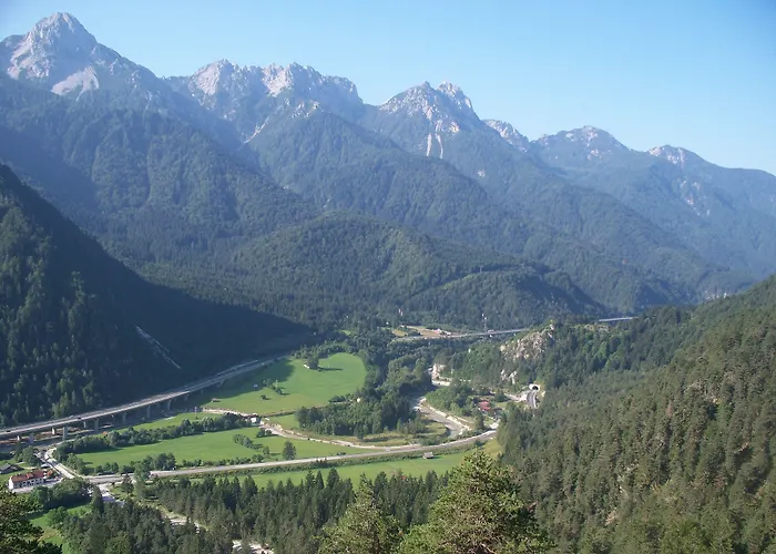 Valcanale Szálloda *